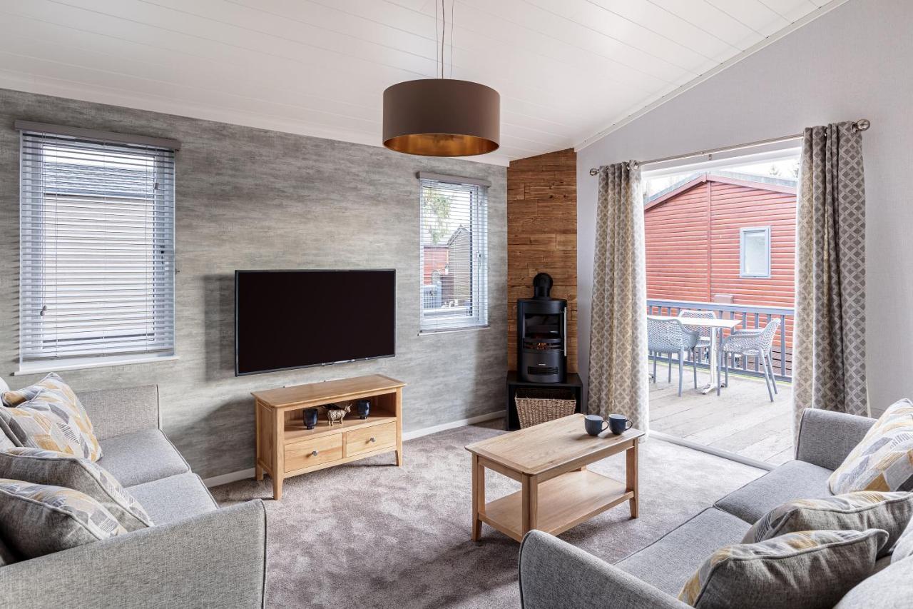Roydon Marina Village Lodges Exteriér fotografie