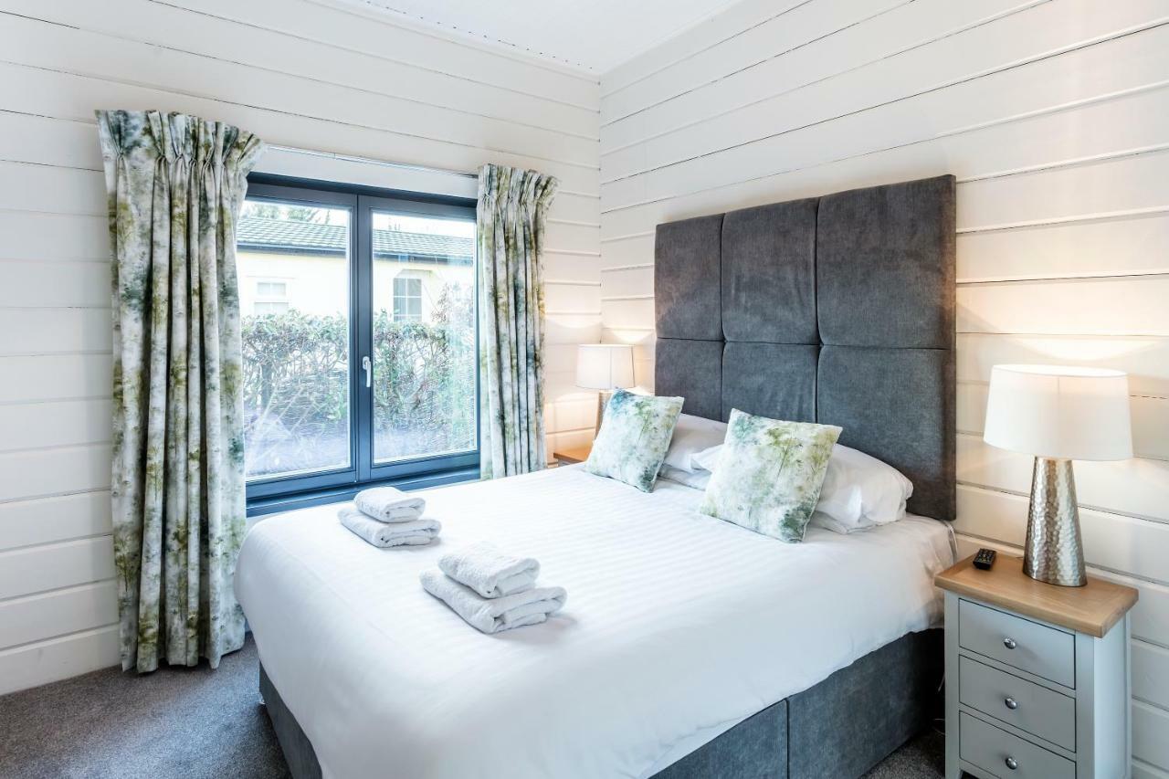 Roydon Marina Village Lodges Exteriér fotografie