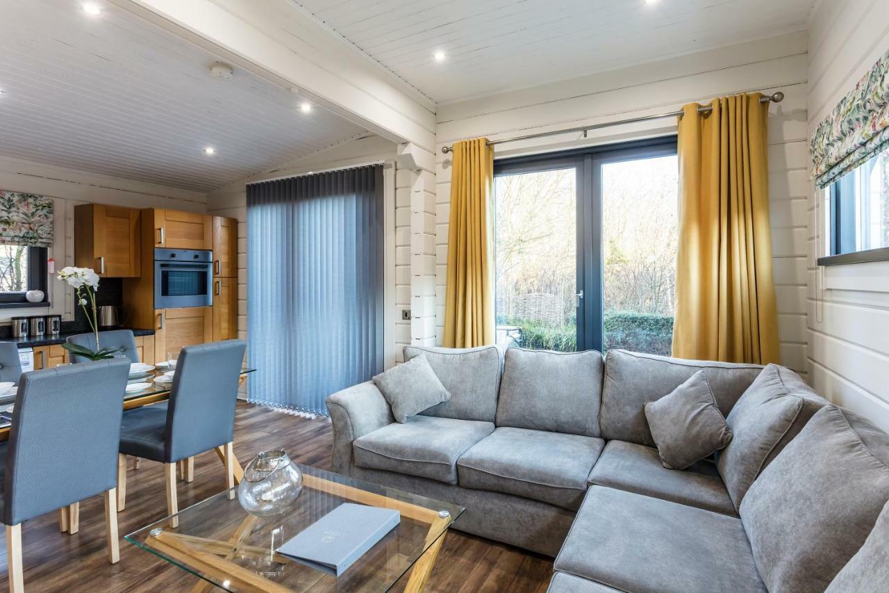 Roydon Marina Village Lodges Exteriér fotografie